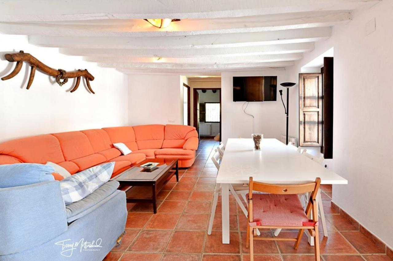 Hostal La Casa del Agua Montefrío Exterior foto